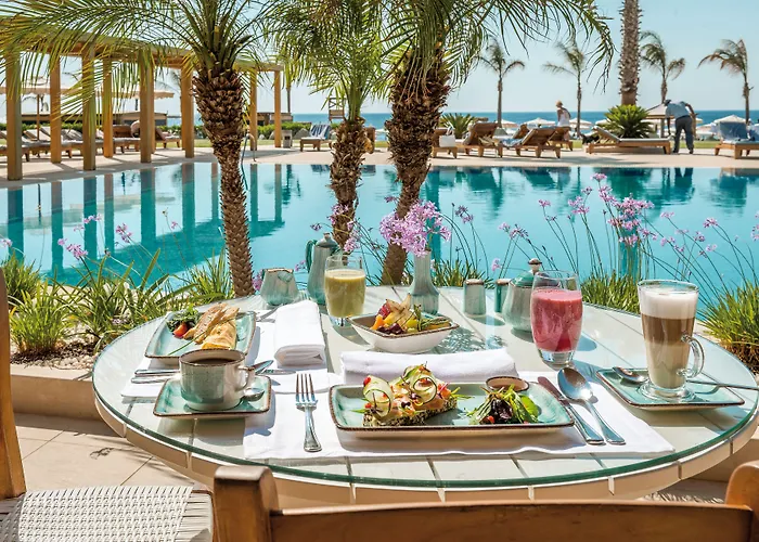 Mitsis Alila & Hotel 5*